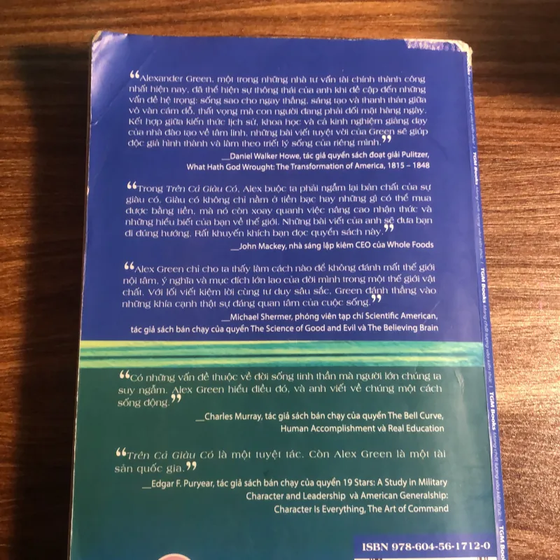 Trên cả giàu có 1002714