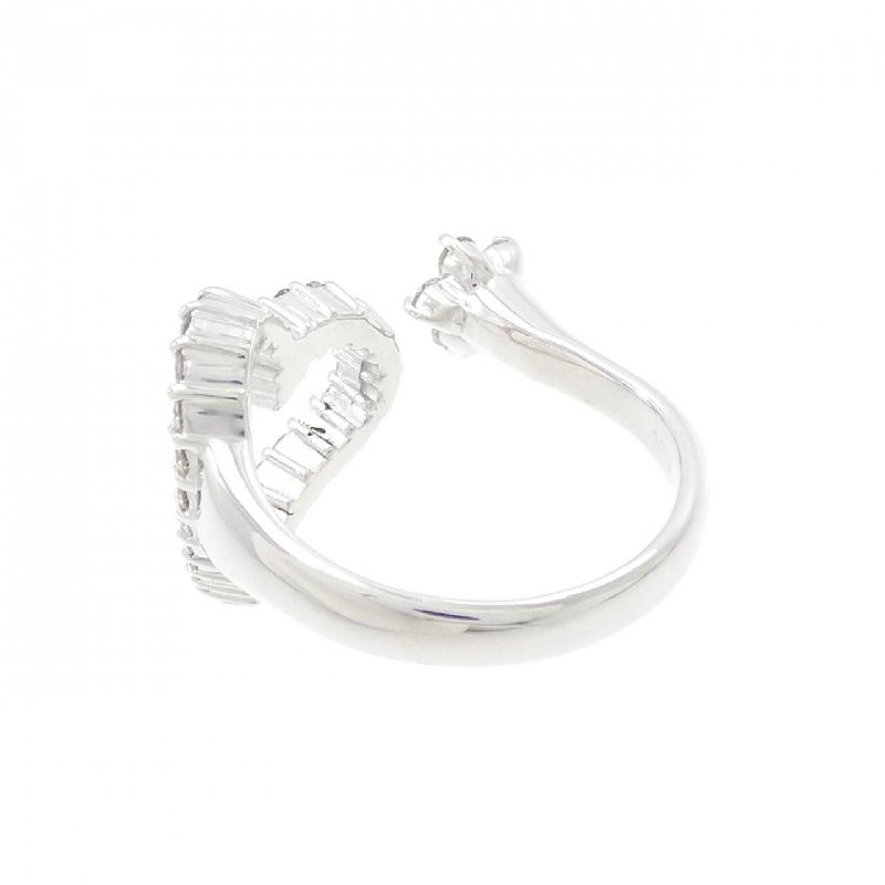 Nhẫn kim cương hình trái tim × hoa K18WG 0.60CT 672677