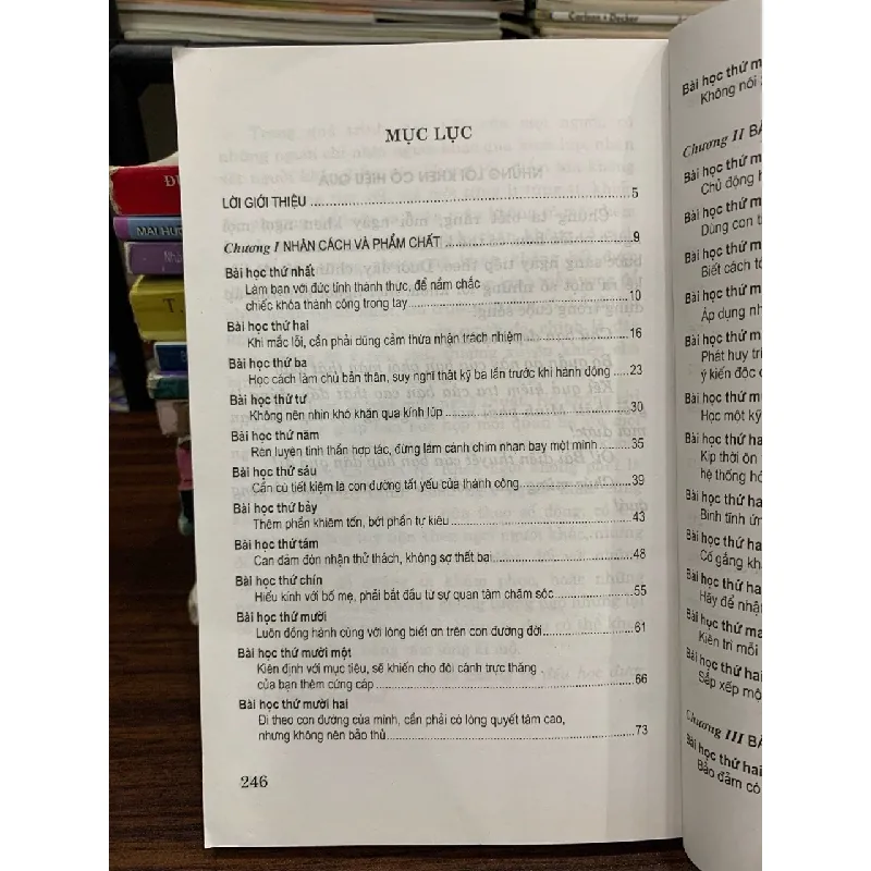 40 bài học dành cho tuổi mới lớn – Vương Trang (biên soạn) 574081