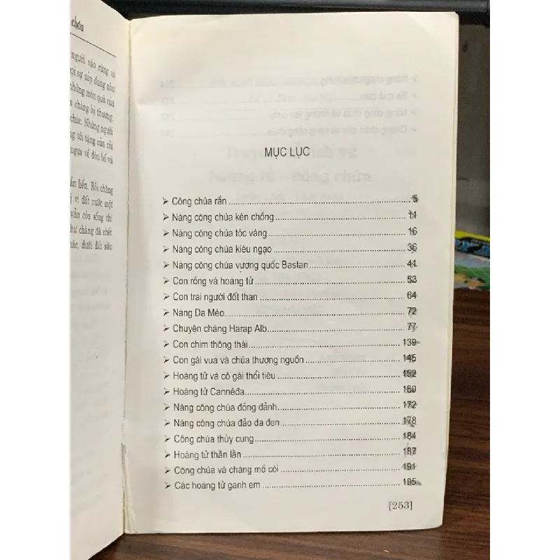 Truyện cổ tích về hoàng tử công chúa- Linh Lan, Lan Anh 601776