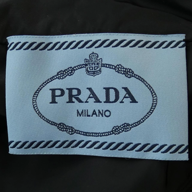 Áo khoác PRADA 291302 631767