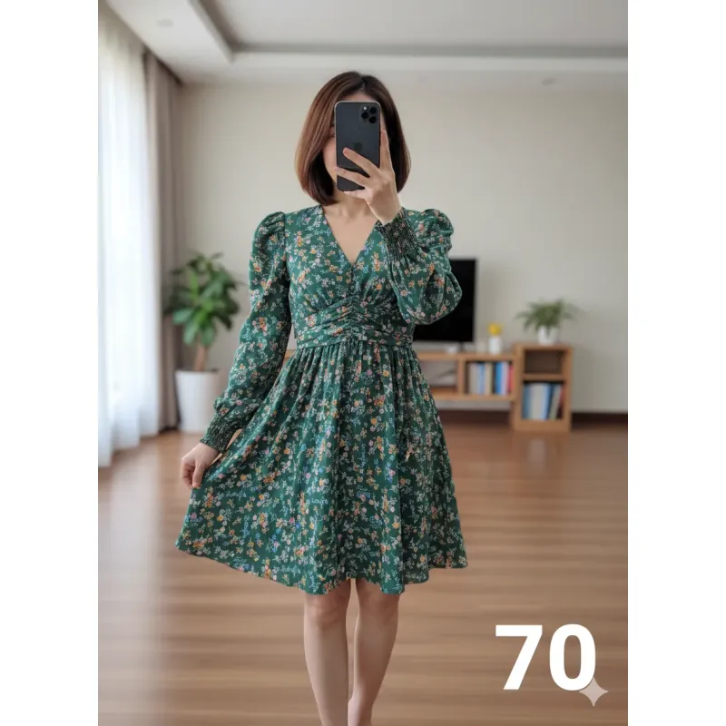 Đầm voan dày dặn size M mới cứng 738668