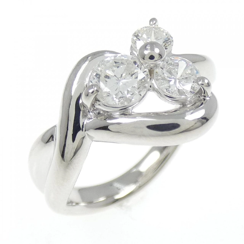 Nhẫn kim cương PT900 0.804CT 671820