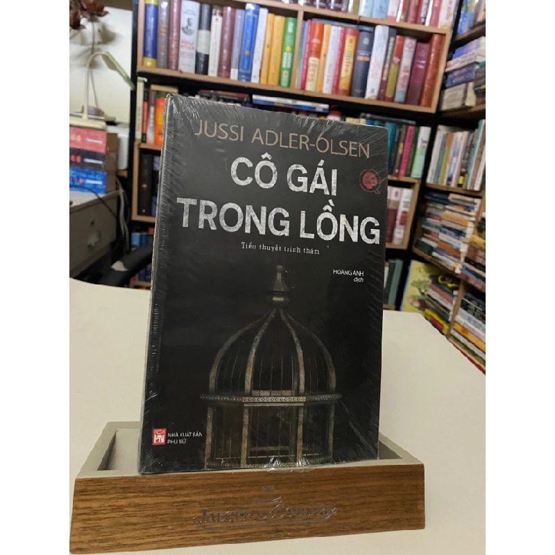 [Phiên Chợ Sách Cũ] Cô Gái Trong Lồng - Trinh Thám - Jussi Adler-Olsen 0506 467481