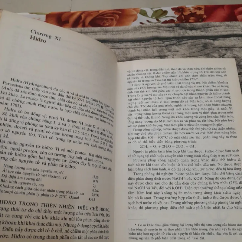 SÁCH NGA-HÓA HỌC ĐẠI CƯƠNG -Tập 2: Phần Vô Cơ và Hữu Cơ, Phức chất. Giáo sư LX N.L.Glinka 778103