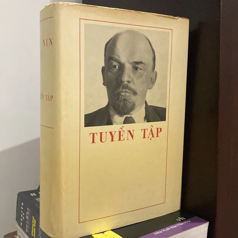 V.I.LÊ NIN TUYỂN TẬP, BẢN BÌA CỨNG, XB 1970s 564483