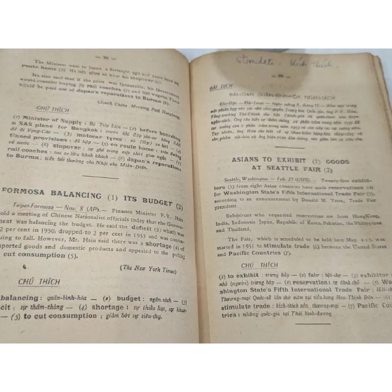 Đọc và phiên dịch báo chí anh mỹ - Võ Công Tài 599369