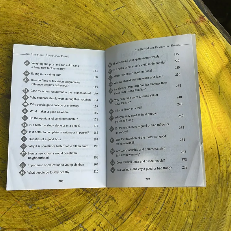 THE BEST MODEL EXAMINATION ESSAYS TUYỂN TẬP CÁC BÀI LUẬN TIẾNG ANH TRONG CÁC KỲ THI 736813