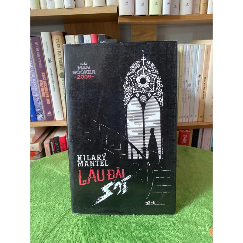 Lâu đài sói - Hilary Mantel 287155