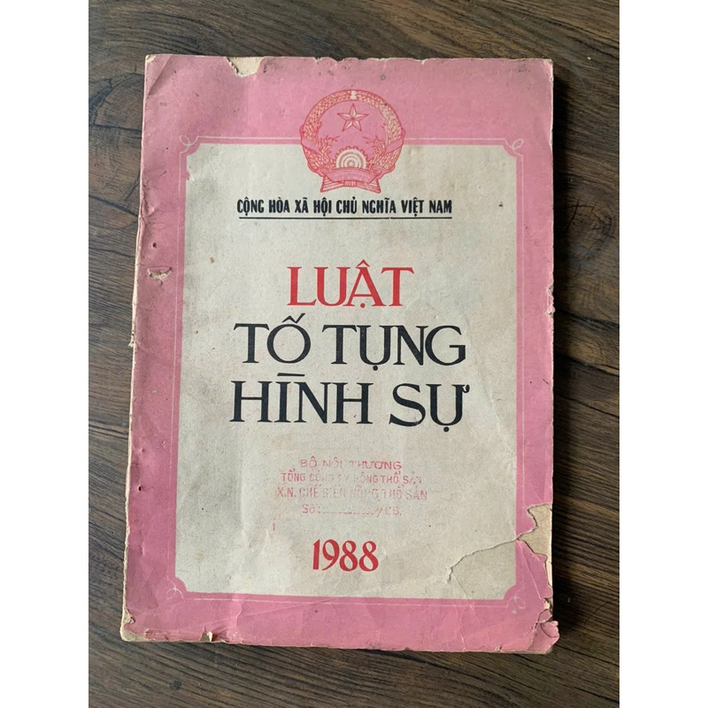 Luật Tố tụng hình sự _ 1988 _ Sách Luật Việt Nam 536412