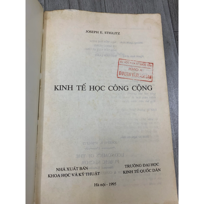 Kinh tế học công cộng - Joseph E Stiglitz. 2b5 551575