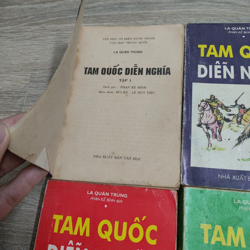 Tam Quốc Diễn Nghĩa - 4 tập  477926