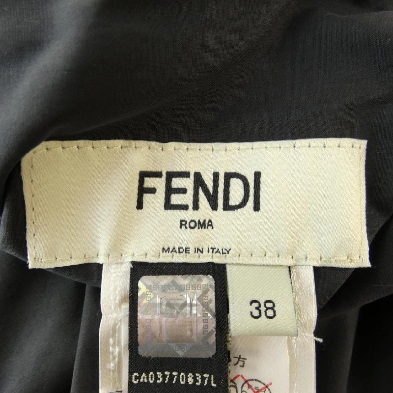 【Khuyến mãi】Áo khoác FENDI 636052