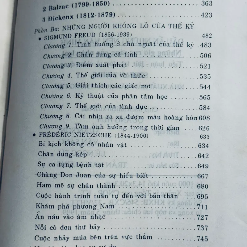 Những giờ rực sáng của nhân loại 562166