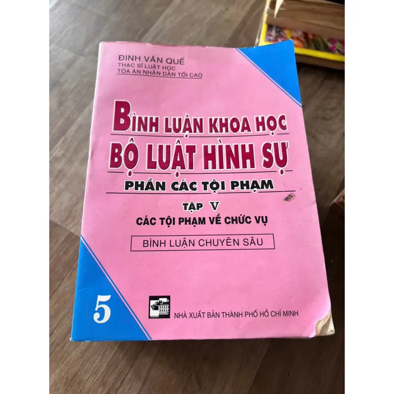 Bình luận khoa học hình sự 8 cuốn 707369