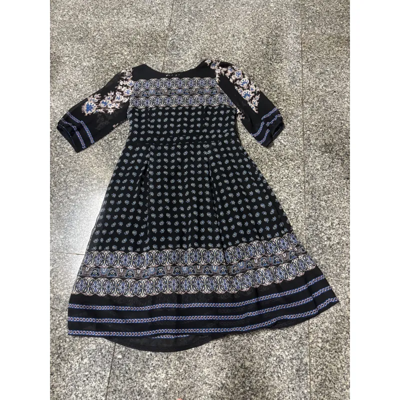 Đầm trung niên bigsize , 70kg trở xuống, hàng đã qua sử dụng 968792