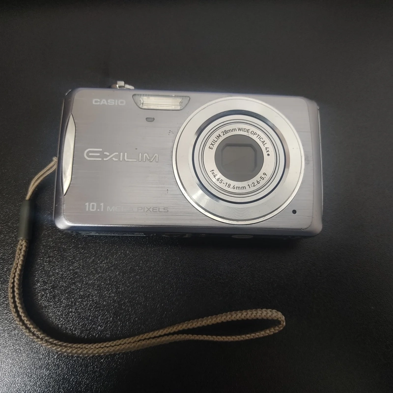 Máy ảnh Casio Exilim EX-Z270 cũ, ngoại hình 98%. 371404