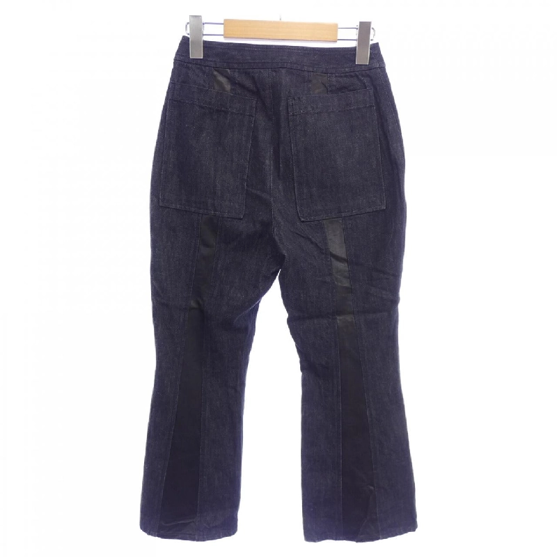 Quần ADORE - Hàng hiệu Authentic 810128