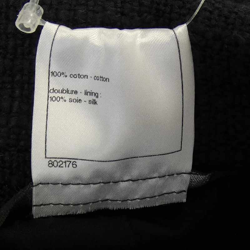 Áo khoác CHANEL P44005V32289 12A 628033