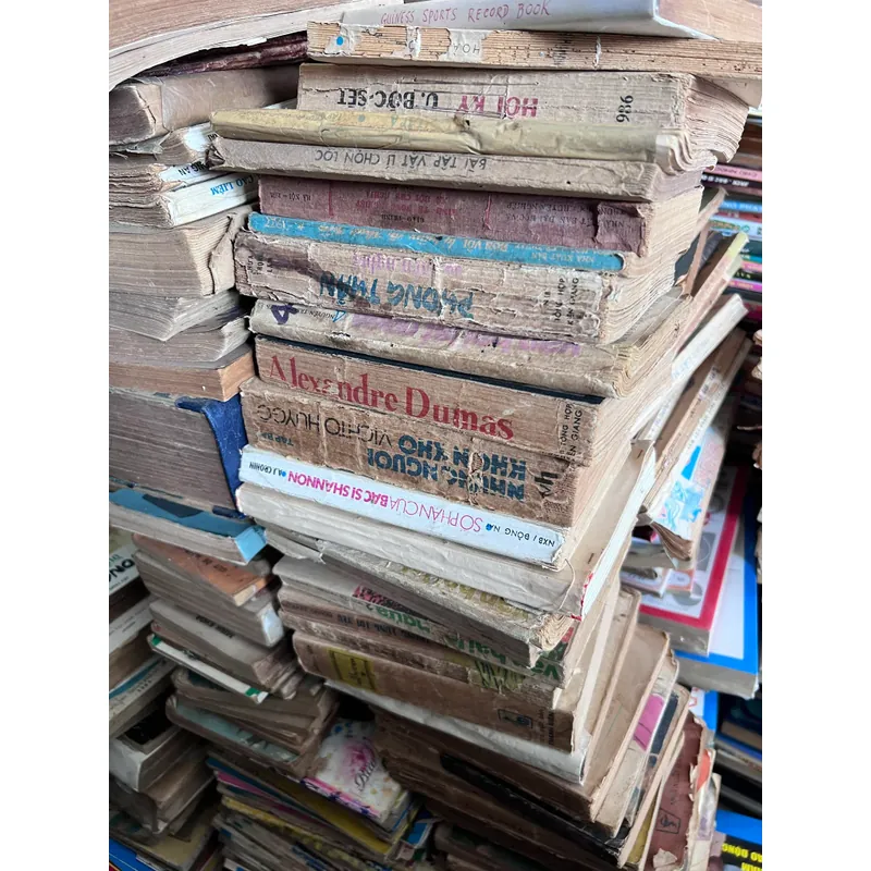 Sách decor cũ ,xưa  20ký  565049