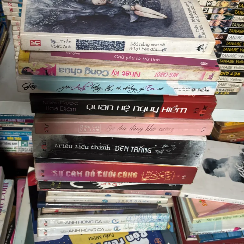 Sách Decor đủ thể loại, ngẫu nhiên (10kg) 761513