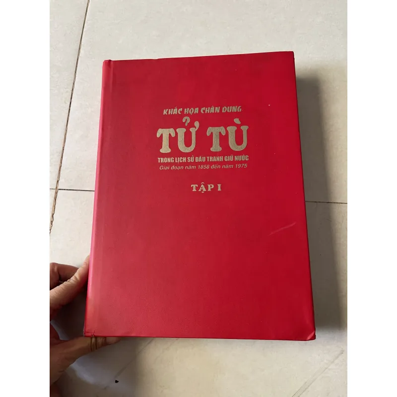 Khắc Hoạ chân dung tử tù  775914