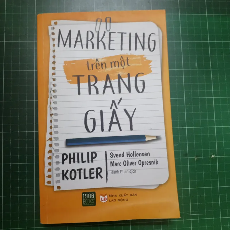 Marketing trên một trang giấy 589627