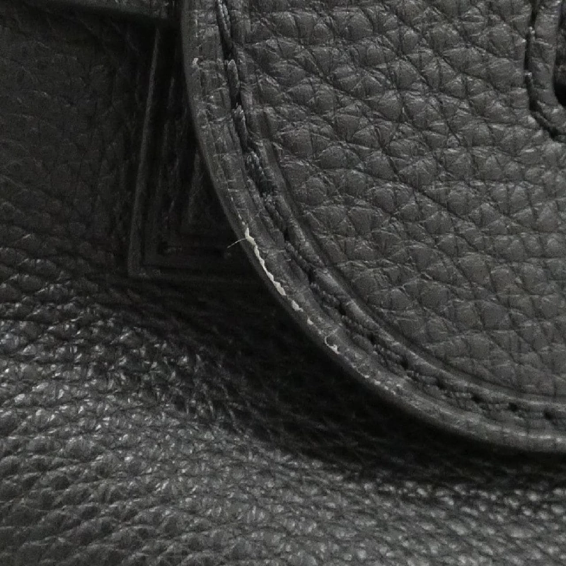 Túi đeo chéo Louis Vuitton Steamer M11607 612651