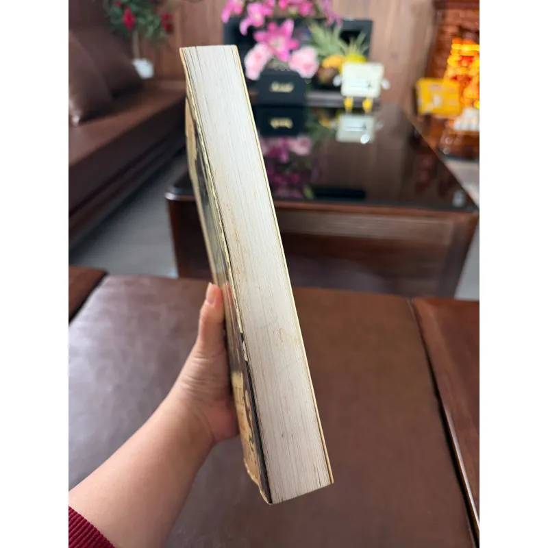 Nhật Ký Bí Mật Của Chúa – Raymond Khoury | Tiểu thuyết trinh thám tôn giáo hấp dẫn 972111