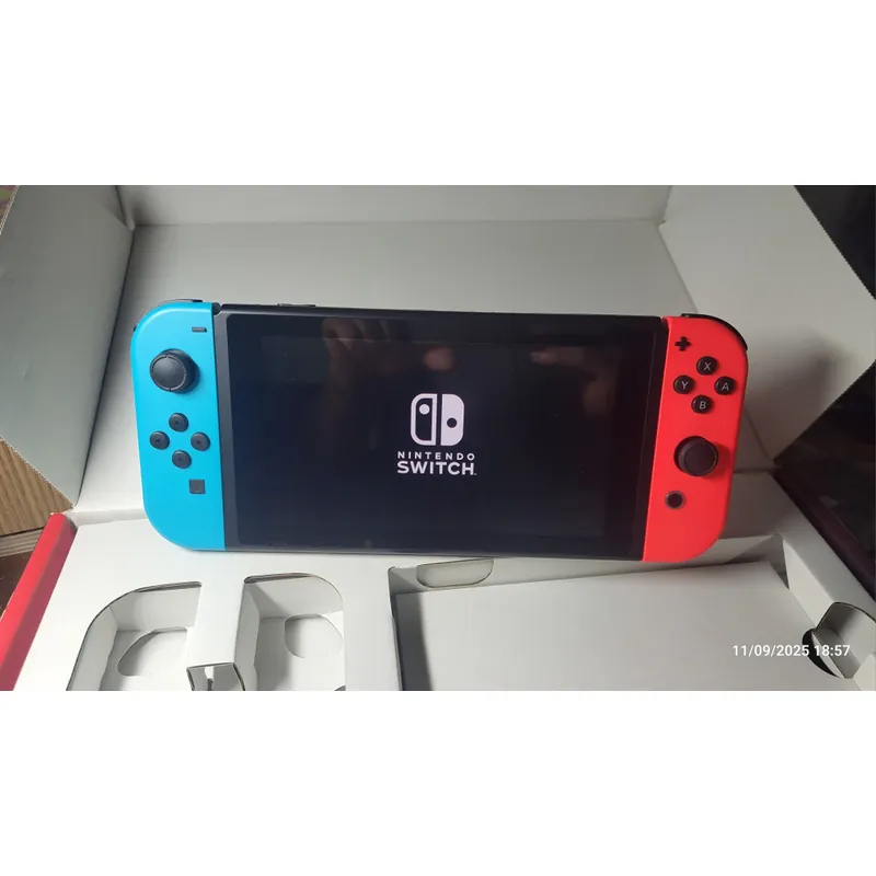 Nintendo Switch V2 NEON 558262