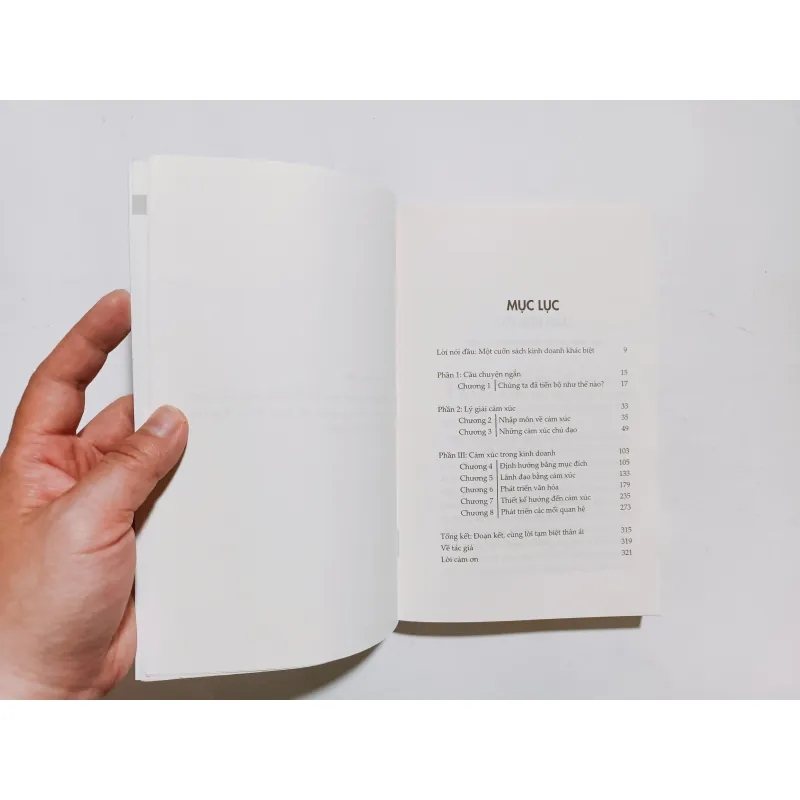 Lấy Khách Hàng Làm Trung Tâm - Yếu Tố Phát Triển Thương Hiệu Bền Vững 993426