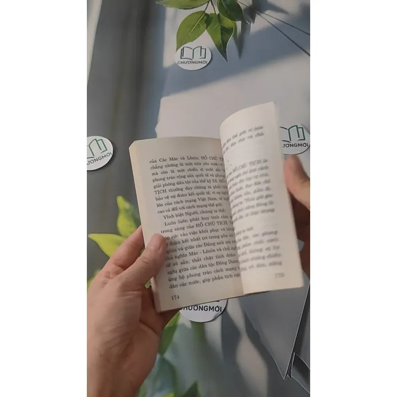 Hồ Chí Minh Về Suốt Đời Phấn Đấu Cần, Kiệm, Liêm, Chính, Chí Công Vô Tư 928486