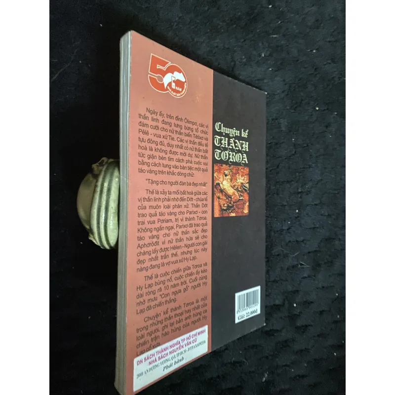 Chuyện kể thành Tơroa -Laura Orvieto 1029886