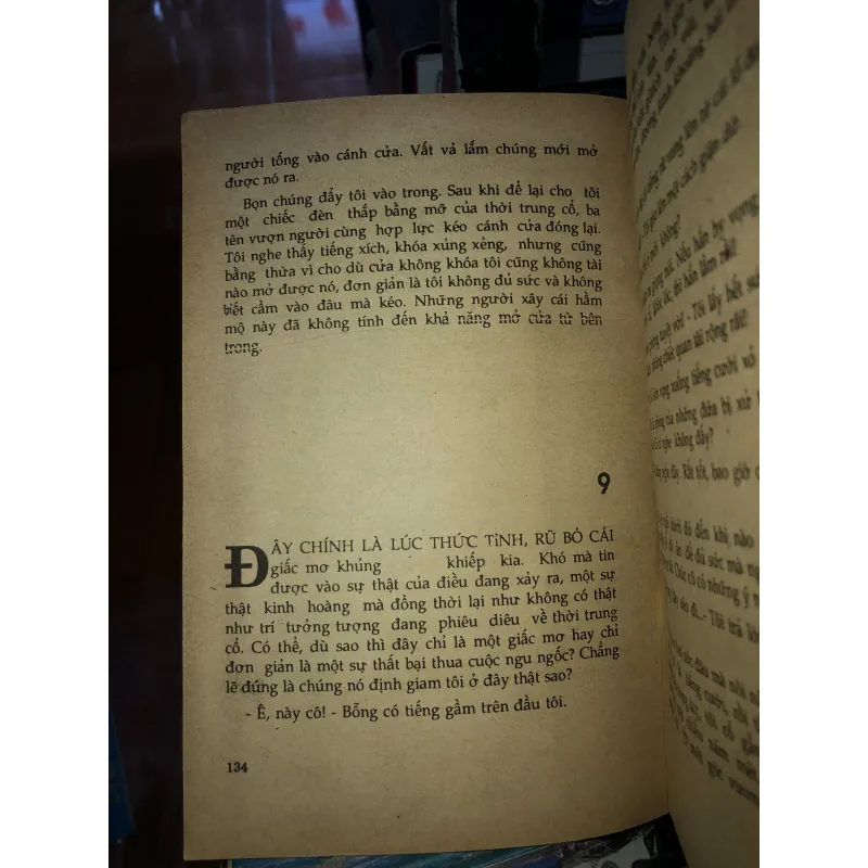 Người chết nói gì? - K. Ioanna 972894