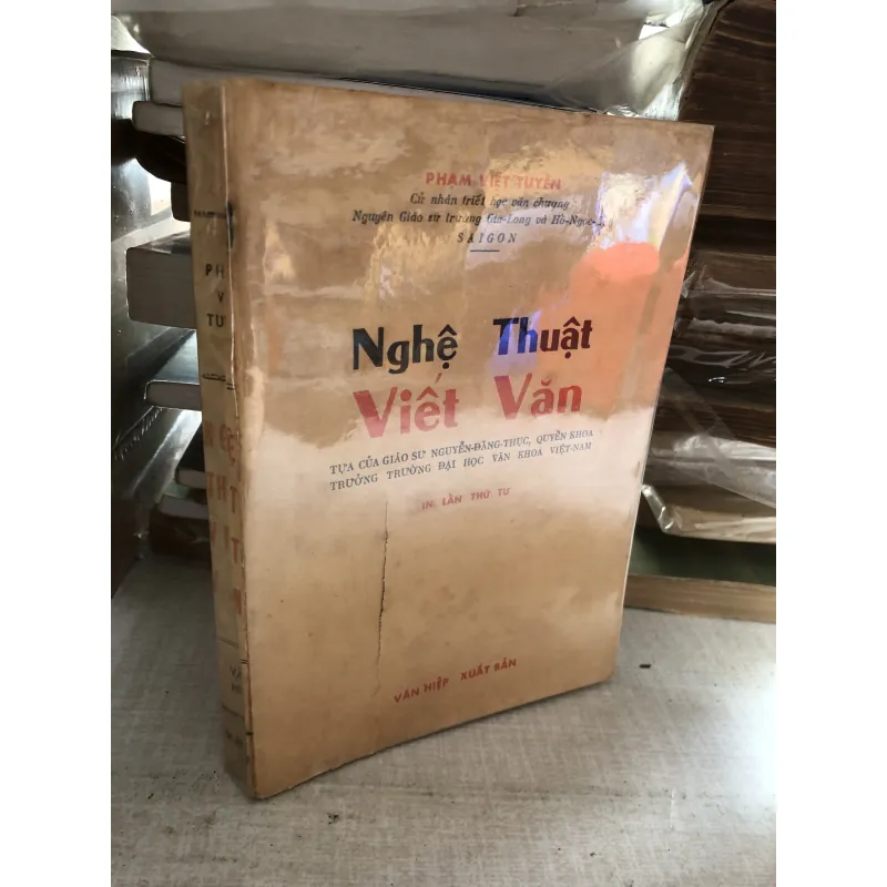 Nghệ thuật viết văn 785745