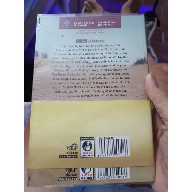 Trốn chạy -  Nhã Nam 929907