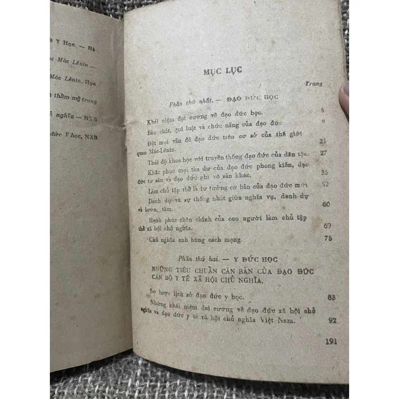 BÀI GIẢNG ĐẠO ĐỨC HỌC VÀ  Y ĐỨC HỌC XÃ HỘI CHỦ NGHĨA 1007042