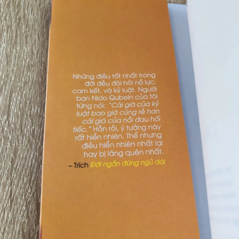 ĐỜI NGẮN ĐỪNG NGỦ DÀI 1004257