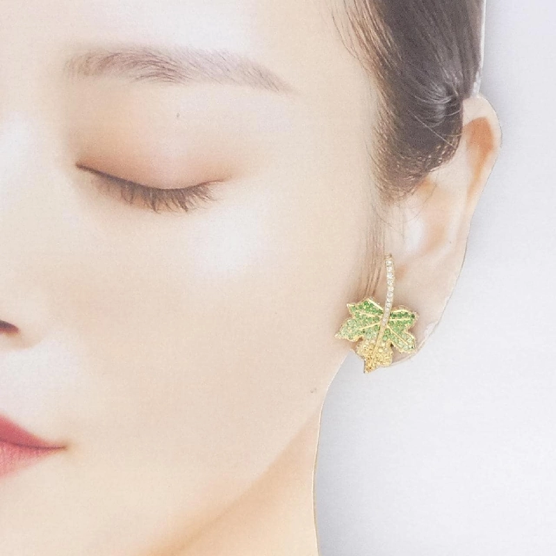 K18YG Đá màu Bông tai - Hàng hiệu Chính hãng 877681