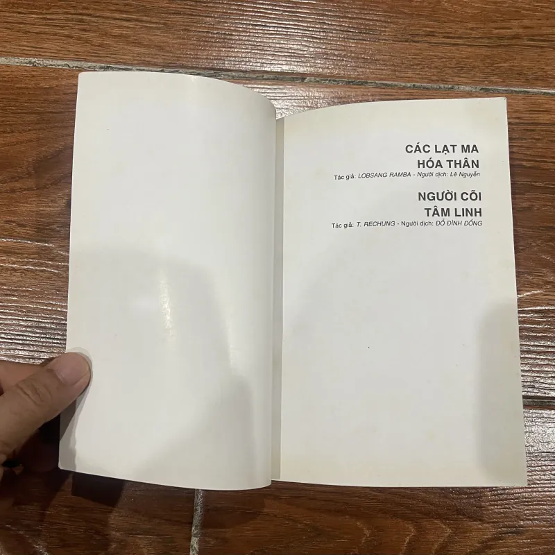 Các lạt ma hóa thân (7) 1043074