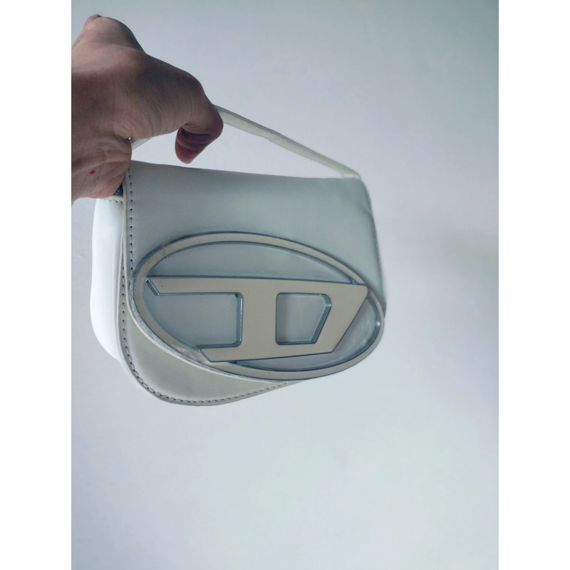 Túi chữ D Denim cho nữ - Thiết kế độc đáo, chất liệu cao cấp - Bag, Len, Đeo Vai, Da  476154