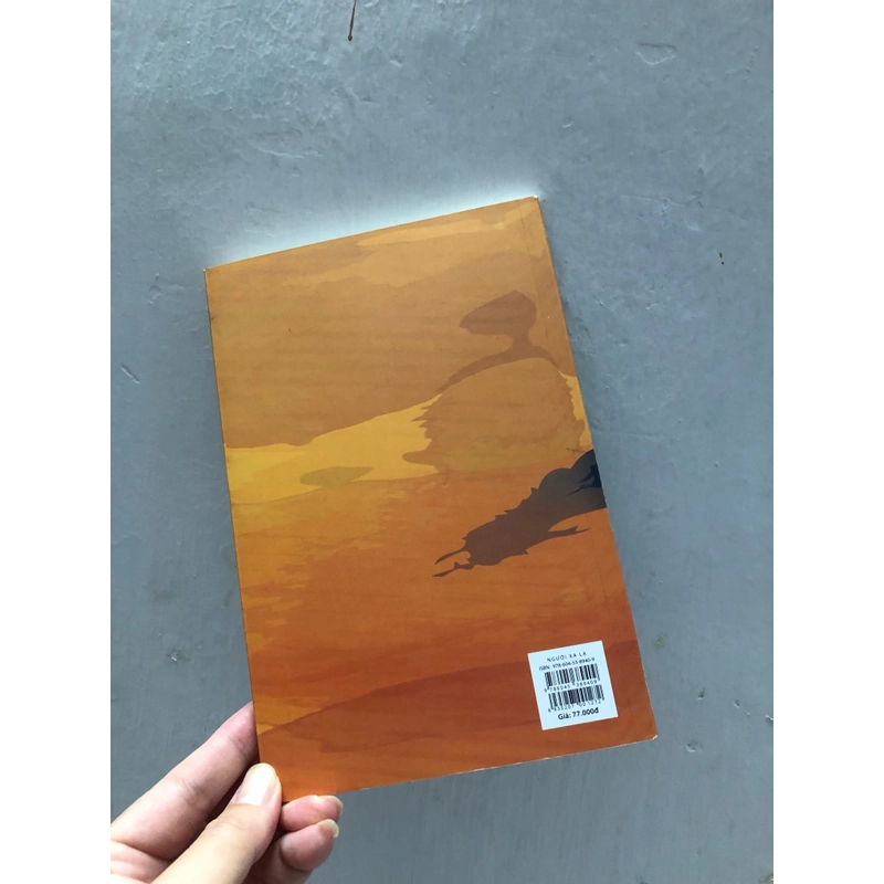 Người xa lạ - Albert Camus (bản dịch của Thanh Thư, in giấy láng rất đẹp, như mới) 331369