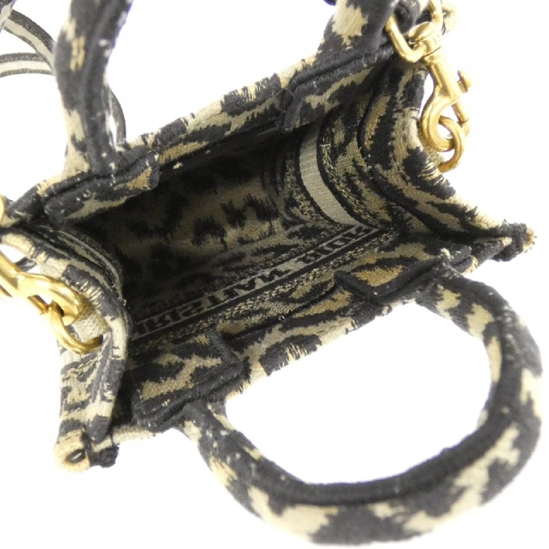 Túi xách Dior Book Tote Mini Vertical S5555CRHM - Hàng hiệu Authentic 611921