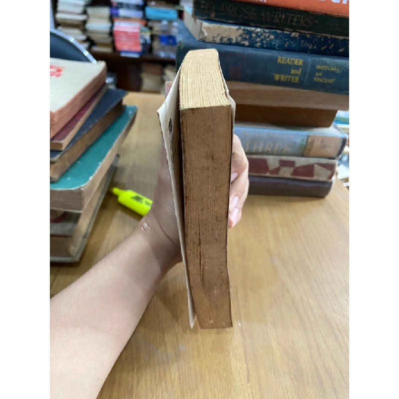The Man in the Brown Suit - Agatha Christie 521942
