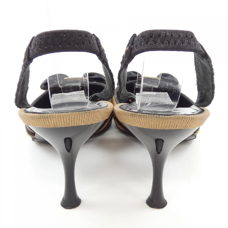 【Khuyến mãi】Giày cao gót Salvatore Ferragamo 660432