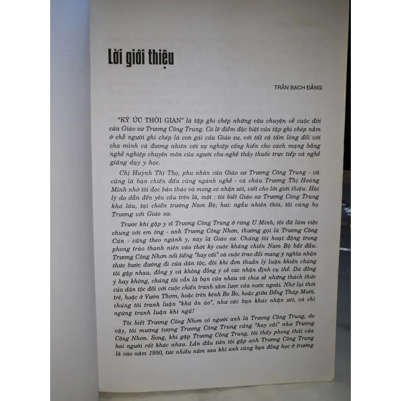 Ký ức Thời gian - Những câu chuyện về cuộc đời của GS. TS Trương Công Trung 598571