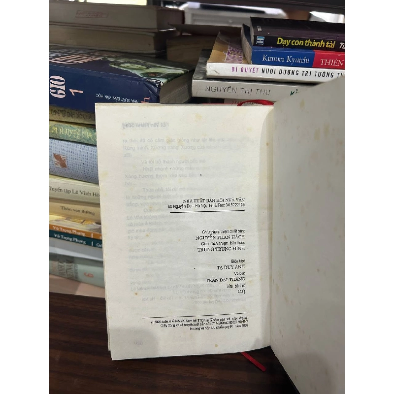 Lê Vân: Yêu Và Sống (Tự Truyện) 1027373