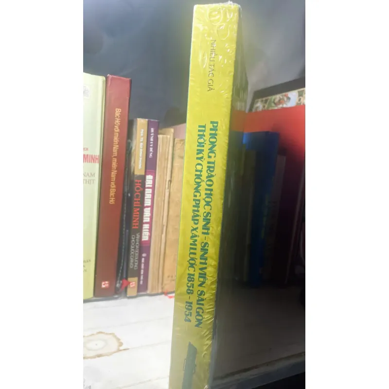 SÁCH PHONG TRÀO HỌC SINH - SINH VIÊN SÀI GÒN THỜI KỲ CHỐNG PHÁP XÂM LƯỢC 1858-1954 753944