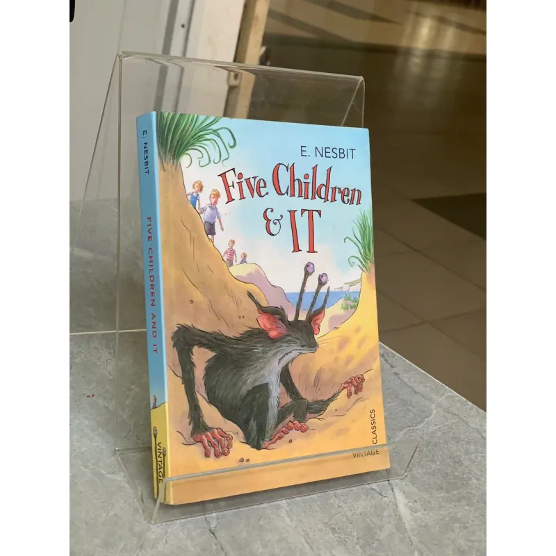 FIVE CHILDREN AND IT - E. NESBIT 199746