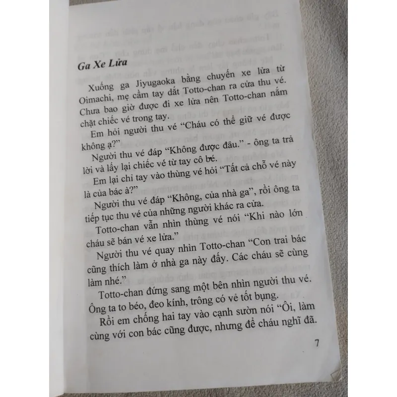 cuốn hồi ký nổi tiếng thế giới "Totto-chan: Cô bé bên cửa sổ"  761532